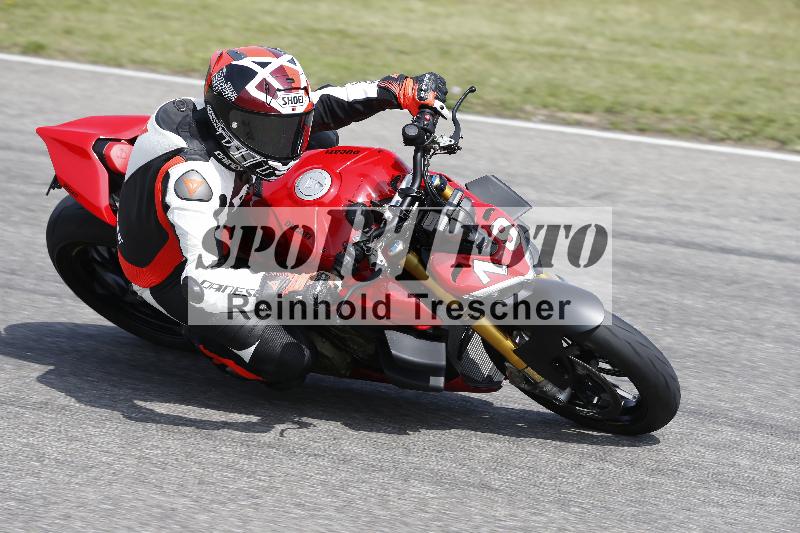 /27 12.06.2025 Ducati Schweiz Trackday Warmup  ADR/blau-bleu/19-1